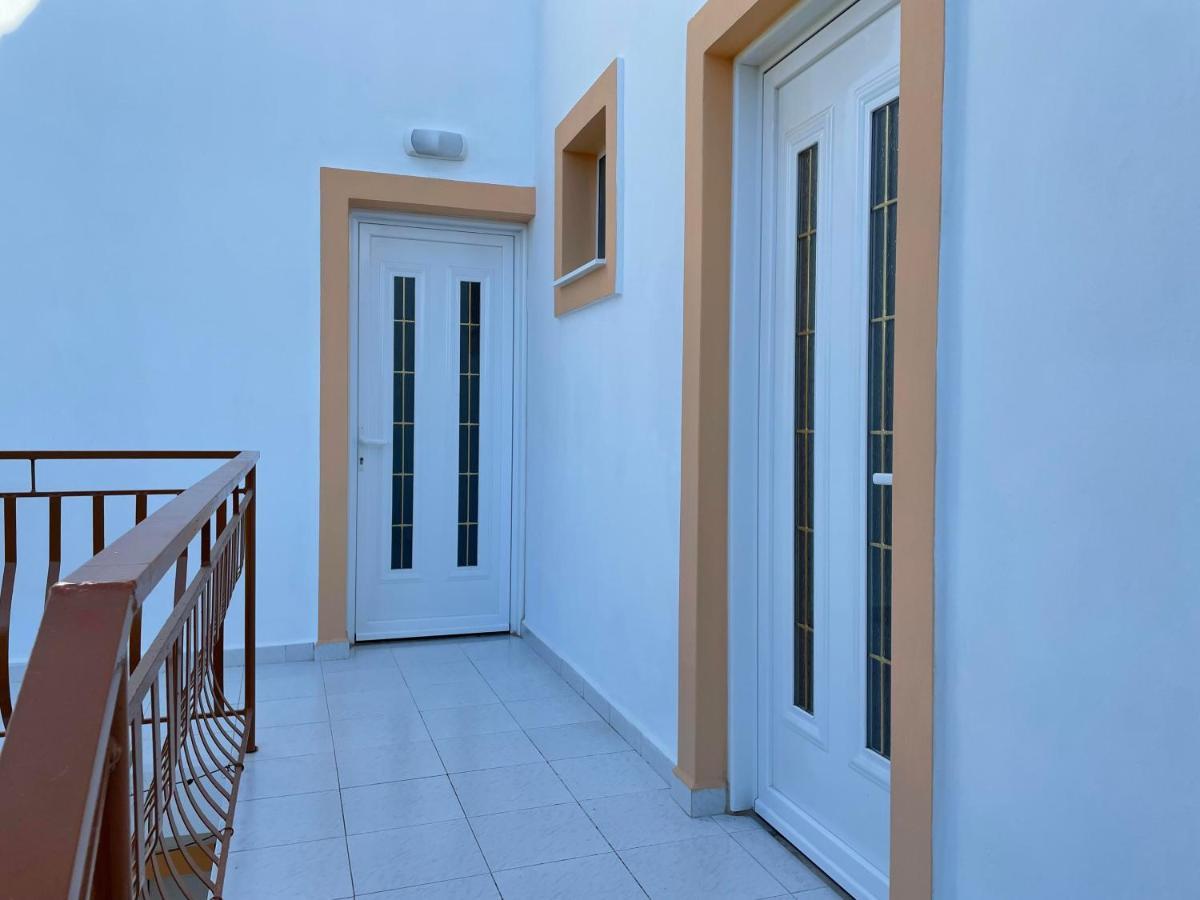 Andreas Studios Svoronata Luaran gambar