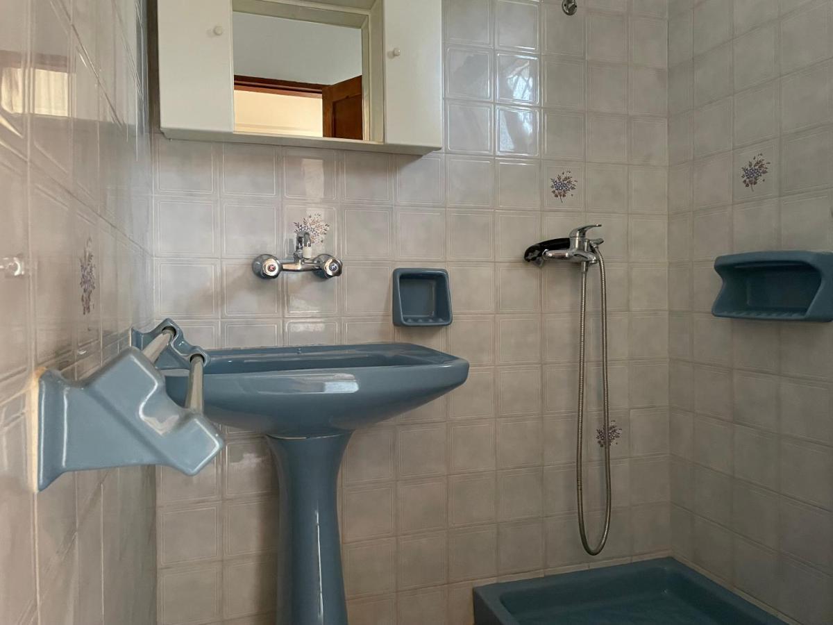 Andreas Studios Svoronata Luaran gambar
